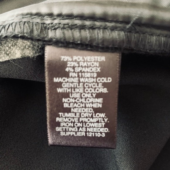 Liz Claiborne Classic Petite Ankle Pants Side Zip NWT 14P - Picture 4 of 8